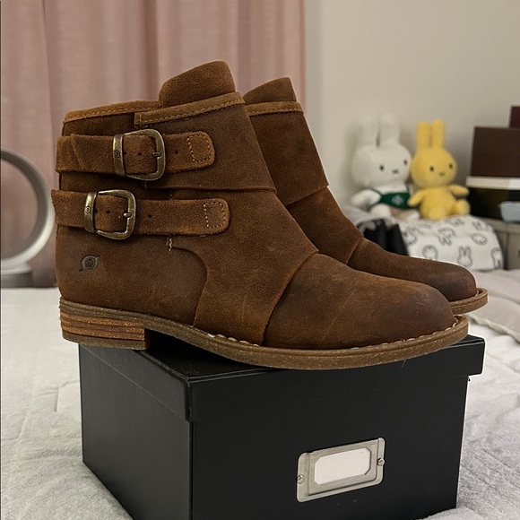Born Moraga Brown Suede Ankle Boots with Buckles - Picture 1 of 7